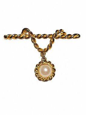 Vintage 80s Goldtone Big Pearl Twisted Rope Big Pearl Romantic Lady Like Brooch